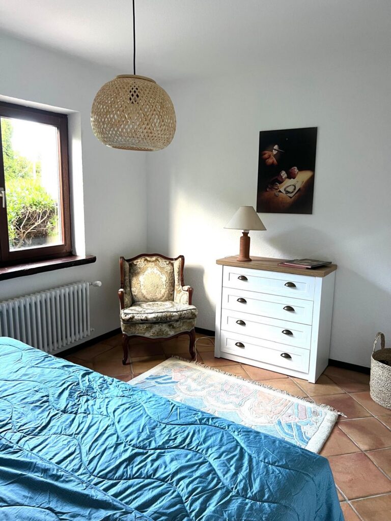Bedroom at Villa Belvedere with terracotta floor